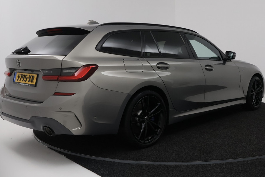 BMW 3 Serie Touring 330e Edition M Sport Plus (PANORAMADAK, STOELVERWARMING, CARPLAY, CAMERA, DEALER ONDERHOUDEN)