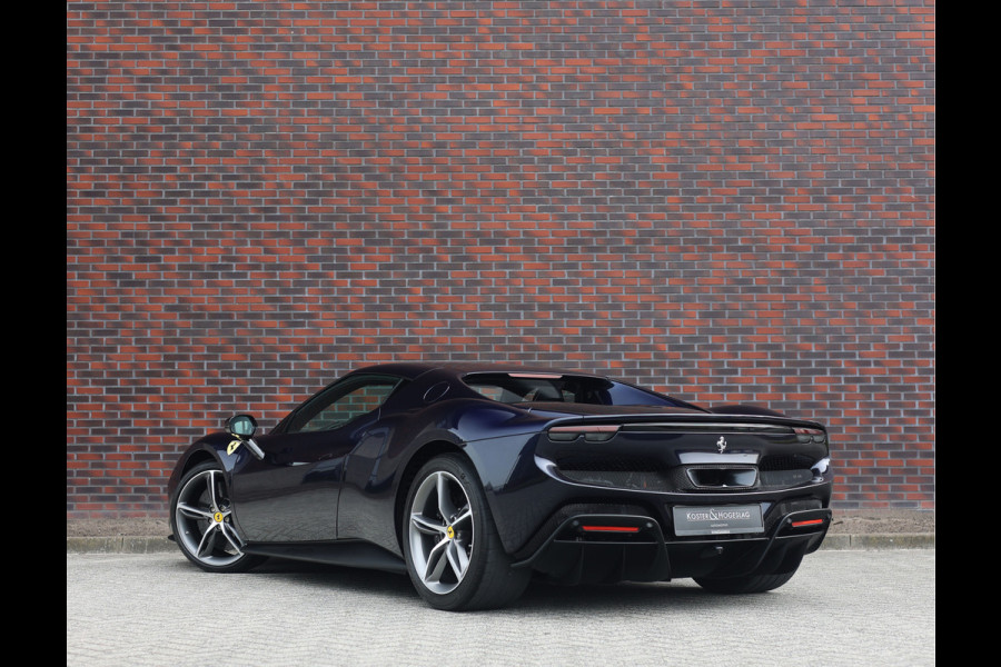 Ferrari 296 GTB 3.0 V6 | Blu America - Cuoio - Racing Seats