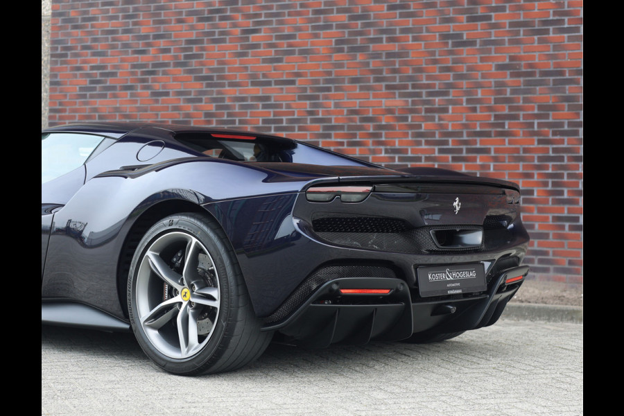 Ferrari 296 GTB 3.0 V6 | Blu America - Cuoio - Racing Seats