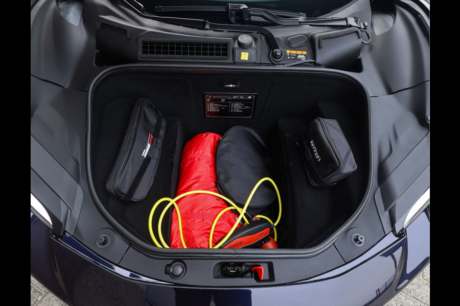 Ferrari 296 GTB 3.0 V6 | Blu America - Cuoio - Racing Seats