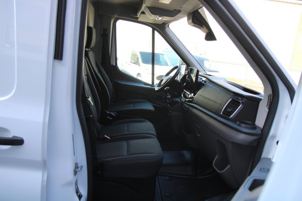 Ford Transit 350 2.0 TDCI 130PK L3H2 Trend / Camera / App connect / Navi / 3 zits