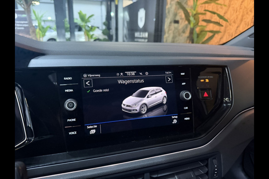 Volkswagen Polo 1.0 TSI R-Line Business Garanite|IQ Light|Pano|Virtual Cockpit|ACC|Camera|Navi|CarPlay|LED|Rijklaar
