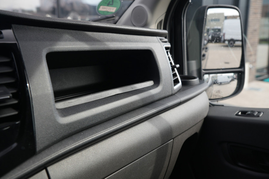 Ford Transit 350 2.0 TDCI L2H2 Trend 130pk - ACC - Blindspot - Camera - Trekhaak - Opstap - Rijklaar