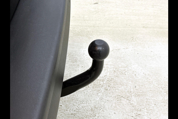 Opel Vivaro 145pk Automaat L3H1 Dubbele cabine Navigatie Camera Trekhaak Apple carplay Parkeersensoren Cruise control