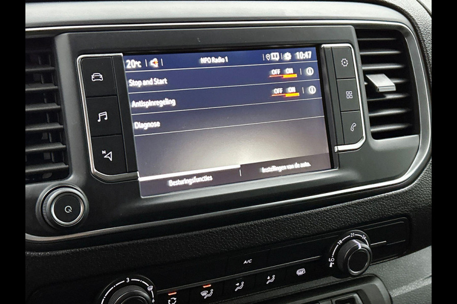Opel Vivaro 145pk Automaat L3H1 Dubbele cabine Navigatie Camera Trekhaak Apple carplay Parkeersensoren Cruise control