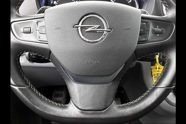 Opel Vivaro 145pk Automaat L3H1 Dubbele cabine Navigatie Camera Trekhaak Apple carplay Parkeersensoren Cruise control