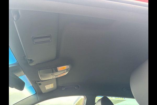 Hyundai Tucson 1.6 GDi N-line 132 PK | Stoelverwarming | Navigatie | Cruise Controle | Stuurwielverwarming | 18 inch lichtmetalen velgen | Alcantara