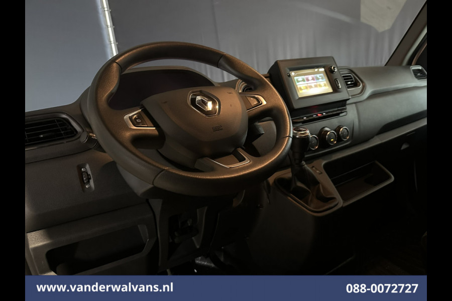 Renault Master 2.3 dCi 136pk L2H2 Euro6 Airco | Navigatie | Camera | Trekhaak | Cruisecontrol Parkeersensoren, Bijrijdersbank