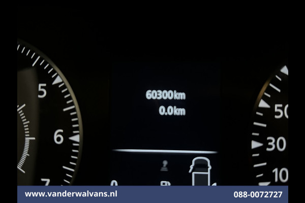 Renault Master 2.3 dCi 136pk L2H2 Euro6 Airco | Navigatie | Camera | Trekhaak | Cruisecontrol Parkeersensoren, Bijrijdersbank