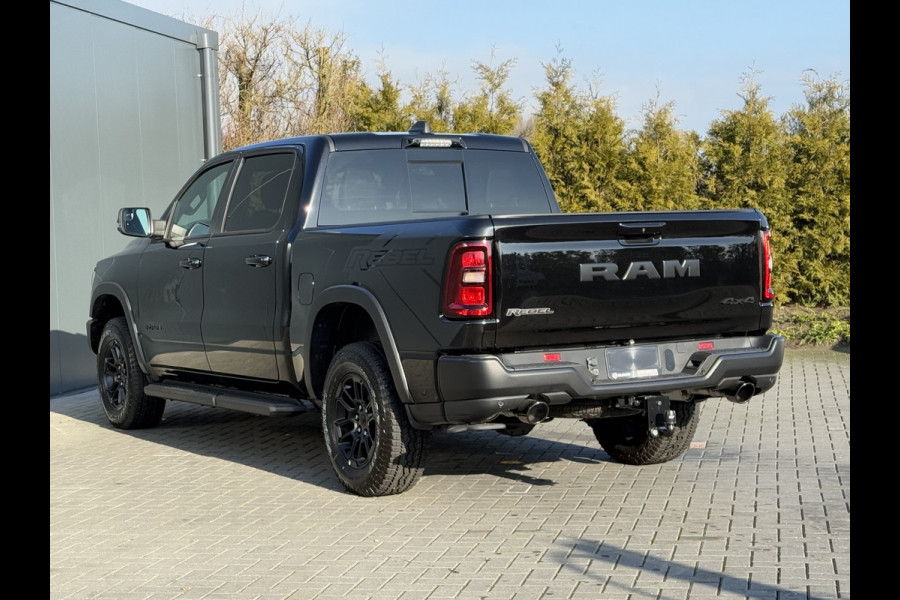 Dodge Ram 1500 3.0 420 PK REBEL PREMIUM / LUCHTVERING / 2025 MODEL / INCL PRINS LPG! / PANO / 360 CAMERA / TREKHAAK / 3500 KG AHG / NIGHT