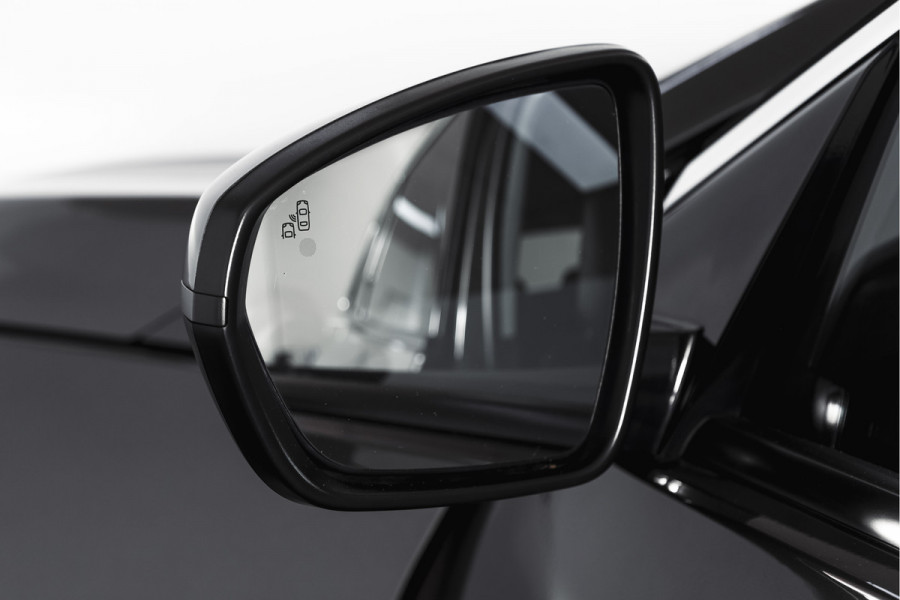Opel Grandland X 1.2 Turbo 130 PK Innovation - Automaat Org. NL. | Afn. Trekhaak | Cruise | PDC | Camera | NAV + App. Connect | ECC | LED | LM 18" |