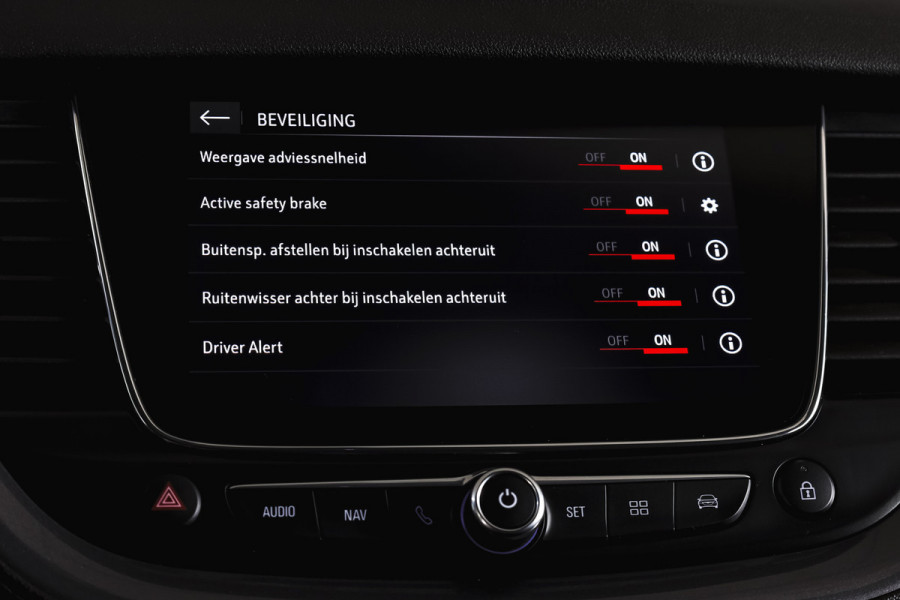 Opel Grandland X 1.2 Turbo 130 PK Innovation - Automaat Org. NL. | Afn. Trekhaak | Cruise | PDC | Camera | NAV + App. Connect | ECC | LED | LM 18" |