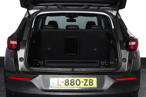 Opel Grandland X 1.2 Turbo 130 PK Innovation - Automaat Org. NL. | Afn. Trekhaak | Cruise | PDC | Camera | NAV + App. Connect | ECC | LED | LM 18" |