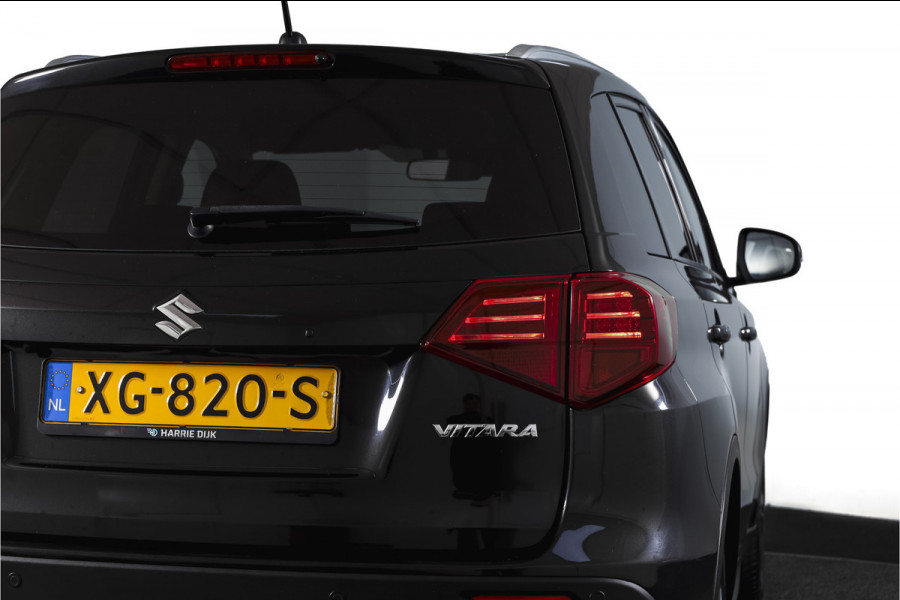 Suzuki Vitara 1.4 Boosterjet 140 PK Stijl Org. NL. | Afn. Trekhaak | Adapt. Cruise | Stoelverw. | PDC | Camera | NAV + App. Connect  | ECC | LM 17" |