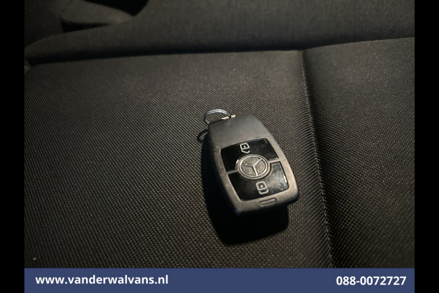 Mercedes-Benz Sprinter 211 CDI 115pk L2H2 Euro6 Airco | Camera | Trekhaak | Bijrijdersbank Bluetooth Telefoonvoorbereiding