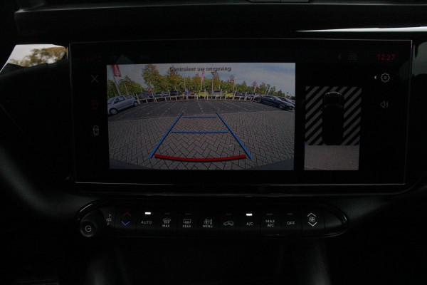 Alfa Romeo junior 1.2 145PK AUTOMAAT Hybrid IBRIDA TI | TECHNO PACK: (LED MATRIX KOPLAMPEN, DRAADLOZE TELEFOONLADER, DODEHOEK DETECTIE, PARKEERSENSOREN VOOR ACHTER EN ZIJKANT, NAVIGATIE, ELEKTRISCH BEDIENBARE ACHTERKLEP, KEYLESS ENTRY, ADAPTIVE CRUISE CONTROL, ACHTERUITRIJ CAMERA) | PACK TI: (ELEKTRISCH BEDIENBARE BESTUUDERSSTOEL, VERKEERSBORDEN WEERGAVE, GETINTE ACHTERRUITEN, SFEER VERLICHTING, GLANZEND ZWARTE BODYKIT, 10,25" TOUCHSCREEN, LEDEREN STUURWIEL, VERSTELBARE KOFFERVLOER OP 3 NIVEAUS) | 18" LICHTMETALEN VELGEN "FORI" | DRAADLOZE APPLE CARPLAY/ANDROID AUTO | MASSAGE FUNCTIE OP