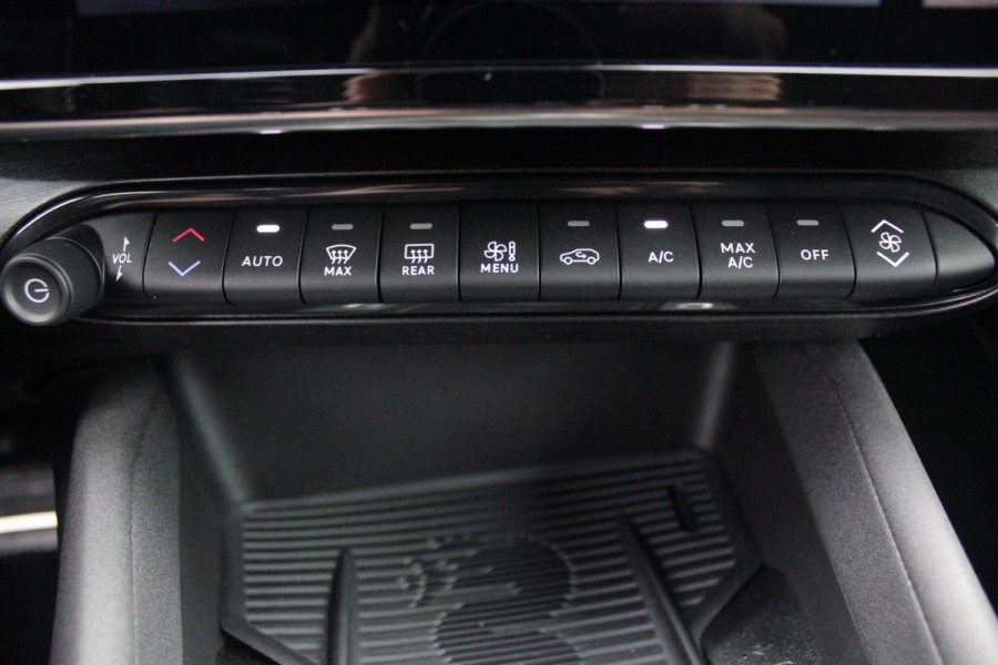 Alfa Romeo junior 1.2 145PK AUTOMAAT Hybrid IBRIDA TI | TECHNO PACK: (LED MATRIX KOPLAMPEN, DRAADLOZE TELEFOONLADER, DODEHOEK DETECTIE, PARKEERSENSOREN VOOR ACHTER EN ZIJKANT, NAVIGATIE, ELEKTRISCH BEDIENBARE ACHTERKLEP, KEYLESS ENTRY, ADAPTIVE CRUISE CONTROL, ACHTERUITRIJ CAMERA) | PACK TI: (ELEKTRISCH BEDIENBARE BESTUUDERSSTOEL, VERKEERSBORDEN WEERGAVE, GETINTE ACHTERRUITEN, SFEER VERLICHTING, GLANZEND ZWARTE BODYKIT, 10,25" TOUCHSCREEN, LEDEREN STUURWIEL, VERSTELBARE KOFFERVLOER OP 3 NIVEAUS) | 18" LICHTMETALEN VELGEN "FORI" | DRAADLOZE APPLE CARPLAY/ANDROID AUTO | MASSAGE FUNCTIE OP
