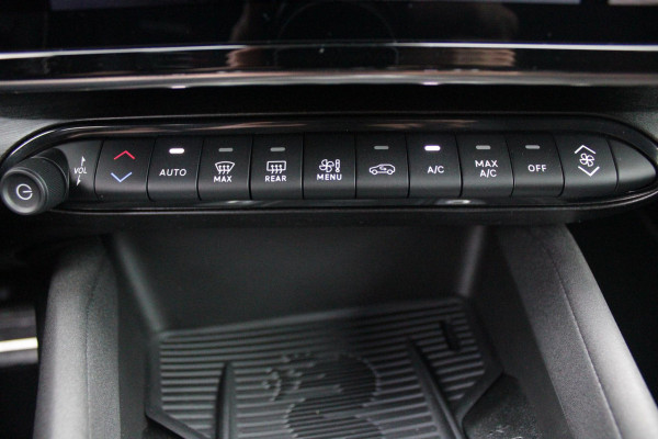 Alfa Romeo junior 1.2 145PK AUTOMAAT Hybrid IBRIDA TI | TECHNO PACK: (LED MATRIX KOPLAMPEN, DRAADLOZE TELEFOONLADER, DODEHOEK DETECTIE, PARKEERSENSOREN VOOR ACHTER EN ZIJKANT, NAVIGATIE, ELEKTRISCH BEDIENBARE ACHTERKLEP, KEYLESS ENTRY, ADAPTIVE CRUISE CONTROL, ACHTERUITRIJ CAMERA) | PACK TI: (ELEKTRISCH BEDIENBARE BESTUUDERSSTOEL, VERKEERSBORDEN WEERGAVE, GETINTE ACHTERRUITEN, SFEER VERLICHTING, GLANZEND ZWARTE BODYKIT, 10,25" TOUCHSCREEN, LEDEREN STUURWIEL, VERSTELBARE KOFFERVLOER OP 3 NIVEAUS) | 18" LICHTMETALEN VELGEN "FORI" | DRAADLOZE APPLE CARPLAY/ANDROID AUTO | MASSAGE FUNCTIE OP