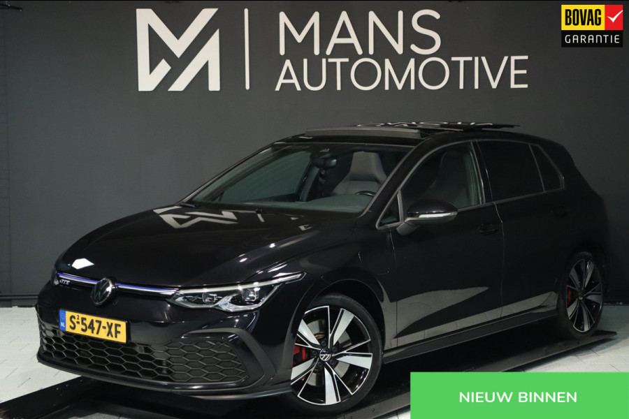 Volkswagen Golf 1.4 eHybrid GTE / PANO / CAMERA / CARPLAY / SFEERVERLICHTING