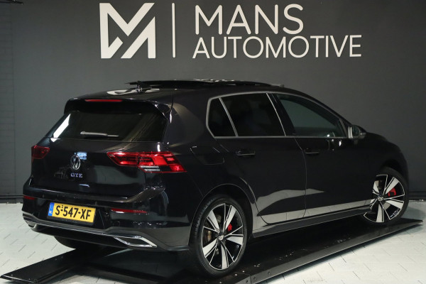 Volkswagen Golf 1.4 eHybrid GTE / PANO / CAMERA / CARPLAY / SFEERVERLICHTING