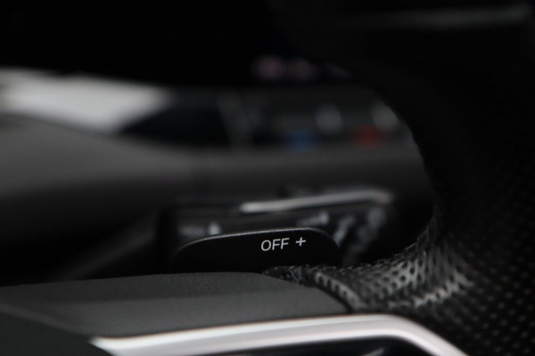 Volkswagen Golf 1.4 eHybrid GTE / PANO / CAMERA / CARPLAY / SFEERVERLICHTING