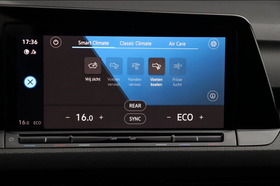 Volkswagen Golf 1.4 eHybrid GTE / PANO / CAMERA / CARPLAY / SFEERVERLICHTING