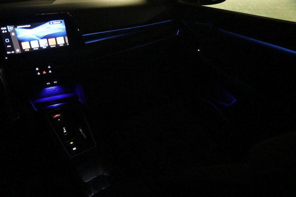 Volkswagen Golf 1.4 eHybrid GTE / PANO / CAMERA / CARPLAY / SFEERVERLICHTING