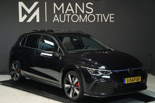 Volkswagen Golf 1.4 eHybrid GTE / PANO / CAMERA / CARPLAY / SFEERVERLICHTING