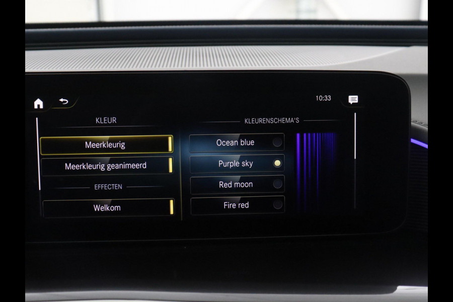 Mercedes-Benz EQC 400 4MATIC AMG Line 80 kWh | SOH 95.8% | Panoramadak | Trekhaak | Camera | Sfeerverlichting | Climate control | Half Leder | Stoelverwarming |