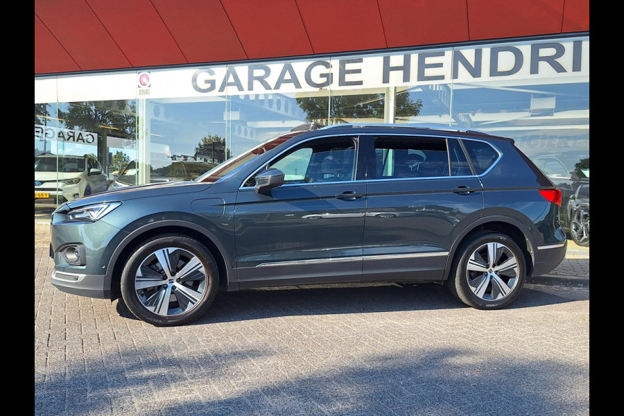 Seat Tarraco 1.4 TSI e-Hybrid PHEV Xcellence | Panorama | Trekhaak |  360 cam | Stoel verwarming V + A | Full LED |