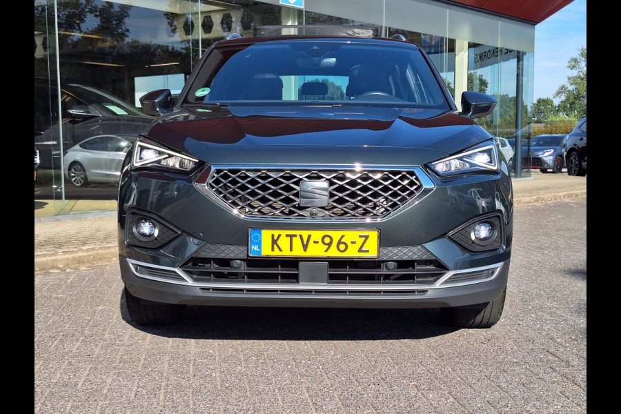 Seat Tarraco 1.4 TSI e-Hybrid PHEV Xcellence | Panorama | Trekhaak |  360 cam | Stoel verwarming V + A | Full LED |