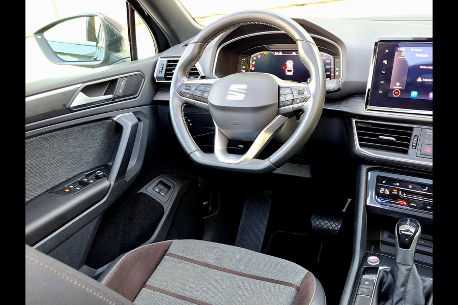 Seat Tarraco 1.4 TSI e-Hybrid PHEV Xcellence | Panorama | Trekhaak |  360 cam | Stoel verwarming V + A | Full LED |