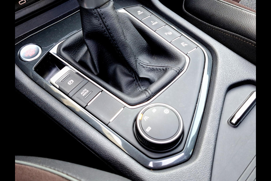 Seat Tarraco 1.4 TSI e-Hybrid PHEV Xcellence | Panorama | Trekhaak |  360 cam | Stoel verwarming V + A | Full LED |
