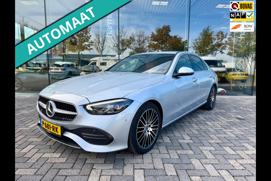 Mercedes-Benz C-Klasse 200 Luxury Line, 1e eigenaar, NAP, CarPlay, Leder, DISTRONIC, 18 inch