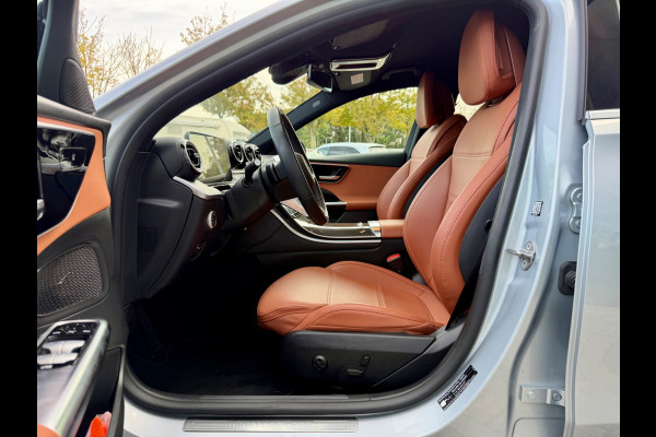 Mercedes-Benz C-Klasse 200 Luxury Line, 1e eigenaar, NAP, CarPlay, Leder, DISTRONIC, 18 inch
