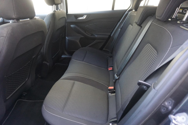Ford FOCUS Wagon 1.0 EcoB.125PK Hybrid Titanium X Bus./Trekhaak/ Technology Pack.