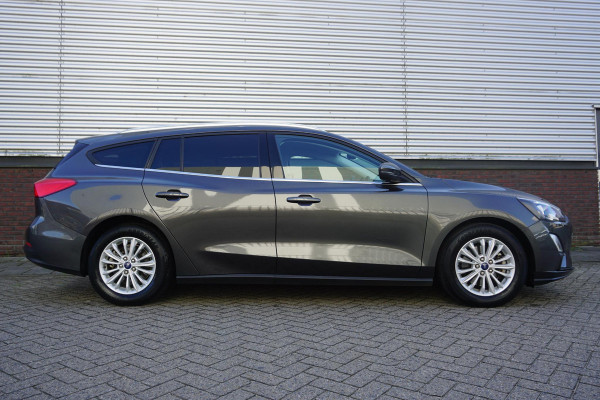 Ford FOCUS Wagon 1.0 EcoB.125PK Hybrid Titanium X Bus./Trekhaak/ Technology Pack.