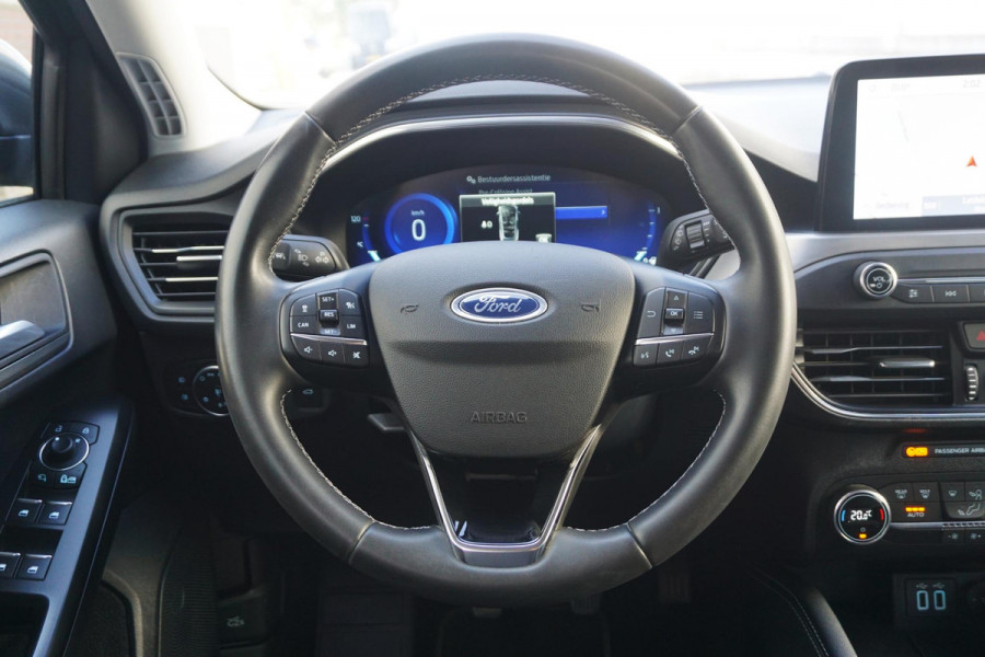 Ford FOCUS Wagon 1.0 EcoB.125PK Hybrid Titanium X Bus./Trekhaak/ Technology Pack.