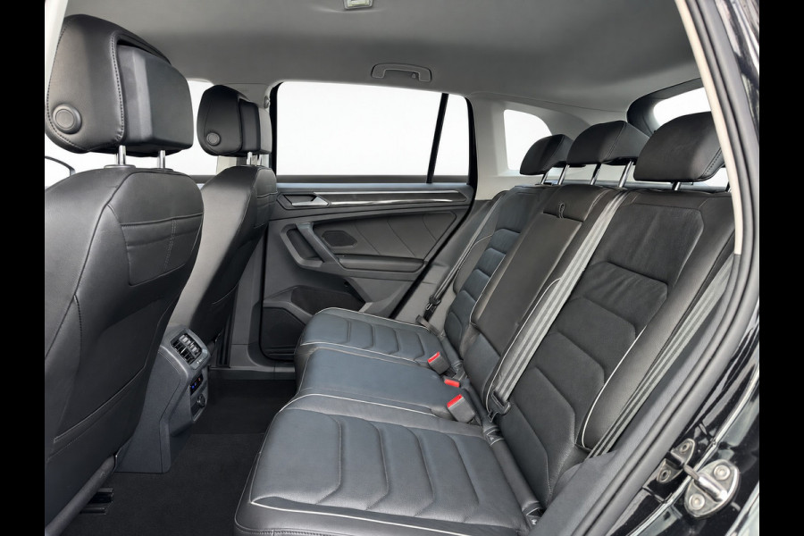 Volkswagen Tiguan 1.4TSI eHybrid 245PK DSG ELEGANCE LEDER/CAMERA/IQ-LIGHT/HEAD-UP/TREKHAAK