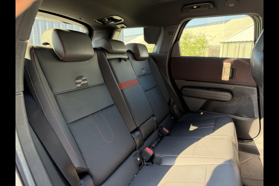 MINI Countryman SE ALL4 John Cooper Works L 66.5 kWh | 360 Camera | Pano / Schuifdak | Head-Up | L- Pakket | HK Audio
