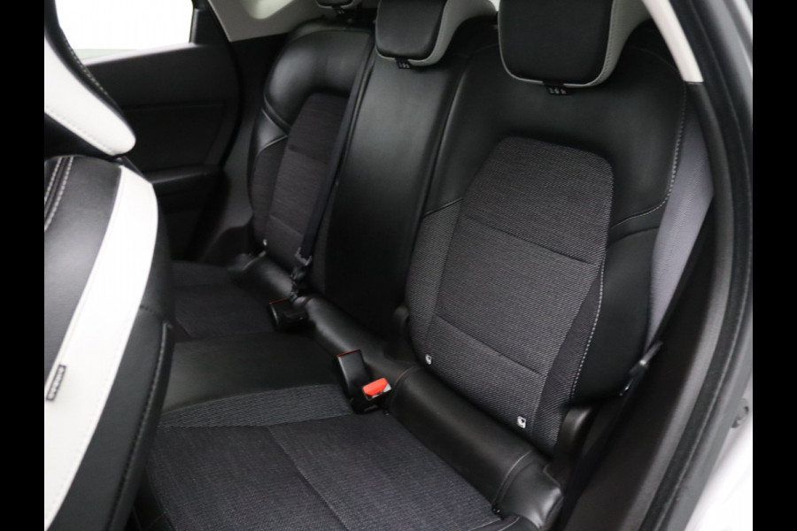 Renault Captur 145pk E-Tech full hybrid techno Automaat Camera | Cruise | Navi | Parkeersens. v+a