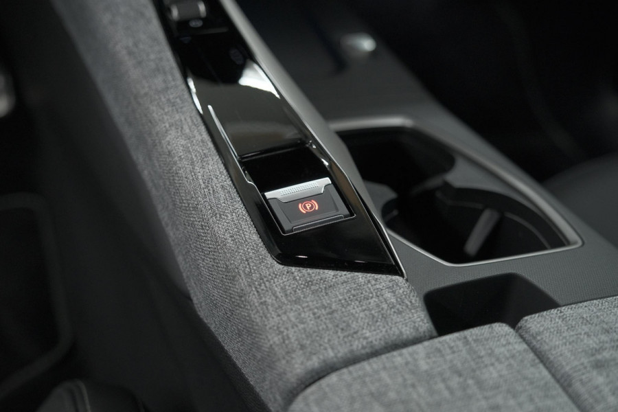 Peugeot 3008 1.2 Hybrid 145 GT | Elektrische Kofferklep | Camera | Adaptieve Cruise Control | Apple CarPlay