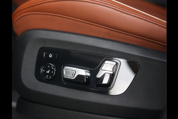 BMW X5 50e xDrive | Skylounge - Trekhaak - Massage