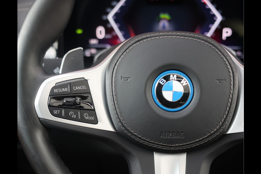 BMW X5 50e xDrive | Skylounge - Trekhaak - Massage