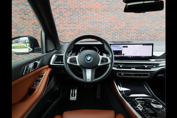 BMW X5 50e xDrive | Skylounge - Trekhaak - Massage