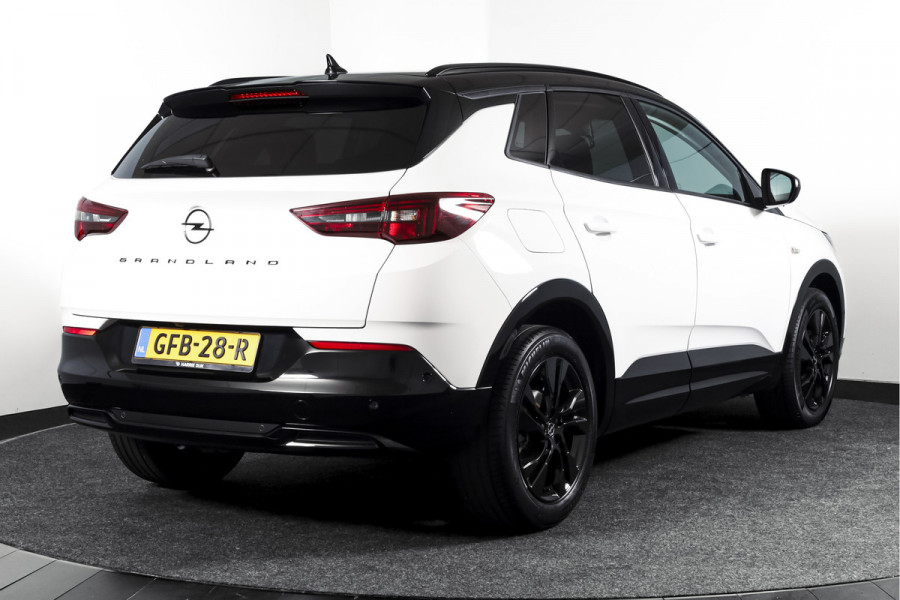 Opel Grandland 1.2 Turbo 130 PK GS Line - Automaat | Cruise | Winterpakket | PDC | Camera | NAV + App. Connect | ECC | DAB | LM 18" |