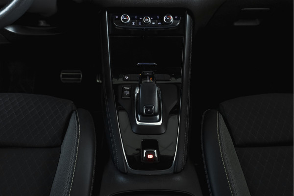 Opel Grandland 1.2 Turbo 130 PK GS Line - Automaat | Cruise | Winterpakket | PDC | Camera | NAV + App. Connect | ECC | DAB | LM 18" |