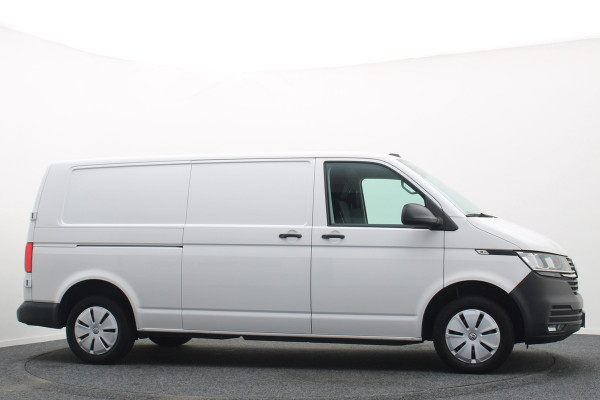 Volkswagen Transporter 2.0 TDI L2H1 28 150PK Trekhaak, Apple Carplay, DAB, Cruise, PDC