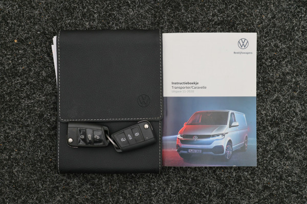 Volkswagen Transporter 2.0 TDI L2H1 28 150PK Trekhaak, Apple Carplay, DAB, Cruise, PDC
