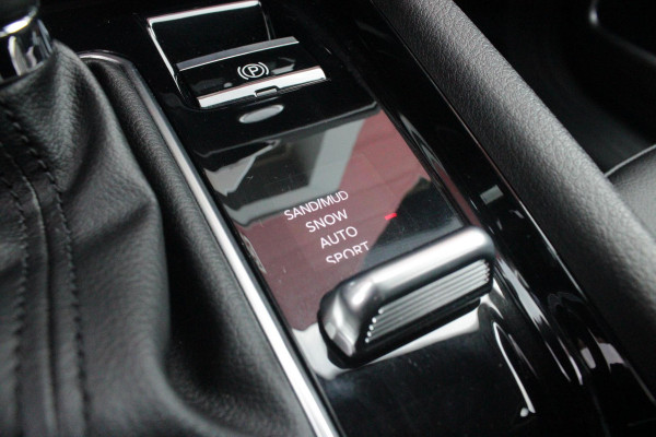 Jeep Compass 4xe 240PK Plug-in Hybrid ELECTRIC UPLAND | LAGE KM STAND! | NAVIGATIE | DRAADLOZE APPLE CARPLAY/ANDROID AUTO | DRAADLOZE TELEFOONLADER | ALL SEASON BANDEN | KEYLESS ENTRY/START | ADAPTIVE CRUISE CONTROL | FULL LED KOPLAMPEN | 17" LICHTMETALEN VELGEN | CLIMATE CONTROL | DAB+ RADIO |